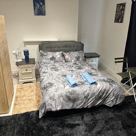 1 Bedroom Studio Central London 220 Dış mekan fotoğraf
